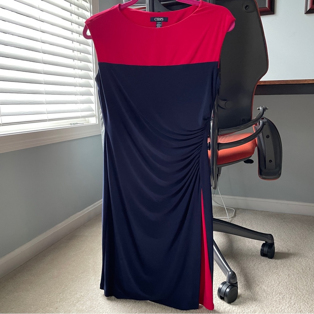 Chaps Petite Medium colorblock sleeveless with front detail above knee, contrast